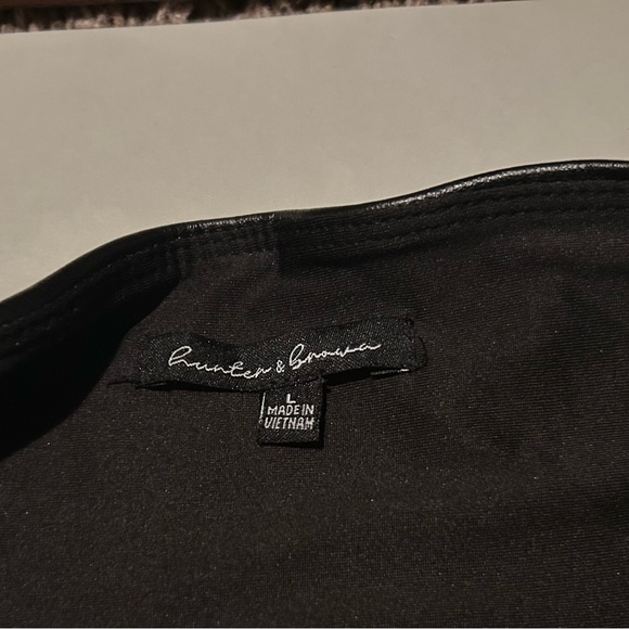 Black Faux Leather Leggings - Picture 5 of 5